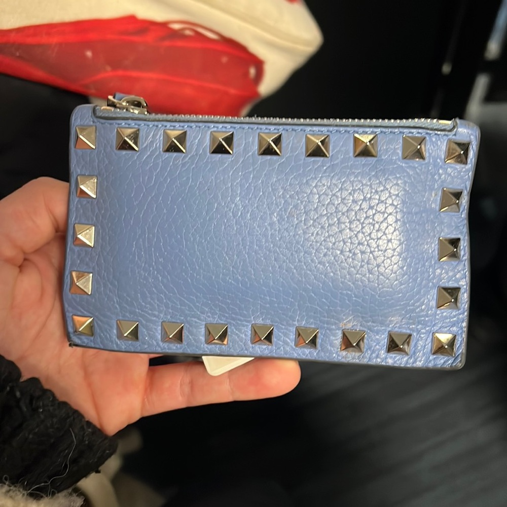 ROCKSTUD Valentino CALFSKIN CARDHOLDER WITH ZIPPER